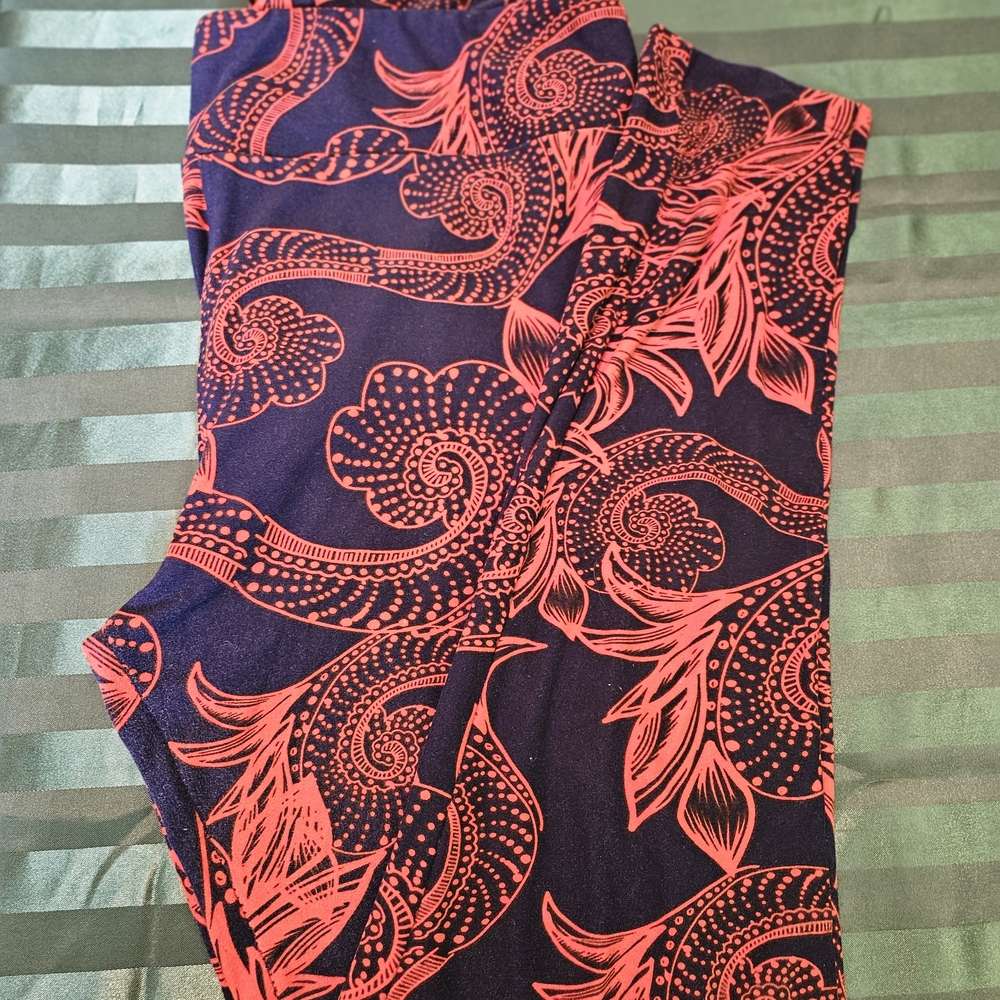 LuLaRoe Orange and Blue Leggings with Intricate Design